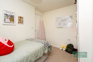 Photo 19- click for photo gallery